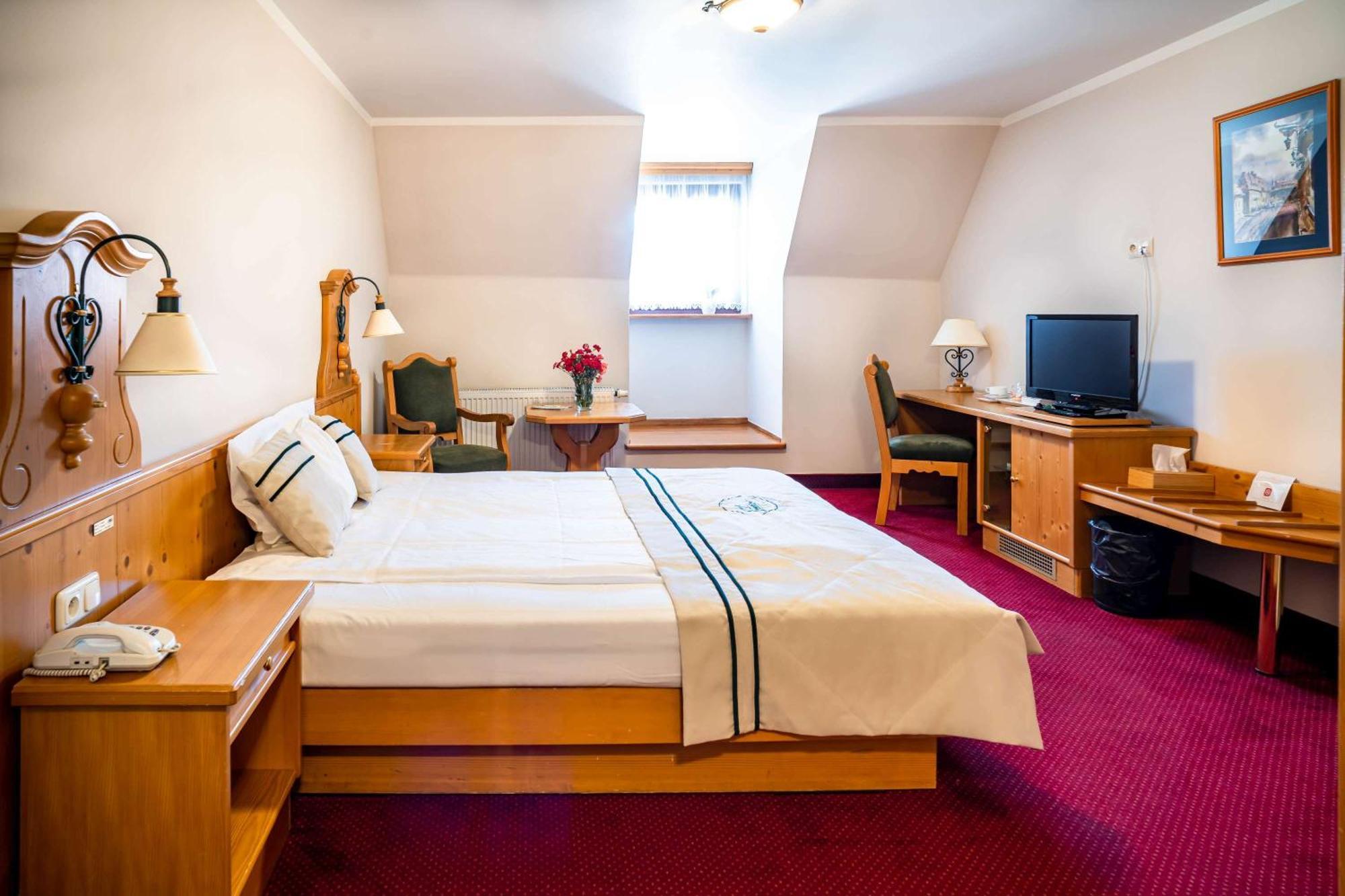 סאנדומירז Hotel Pod Cizemka מראה חיצוני תמונה