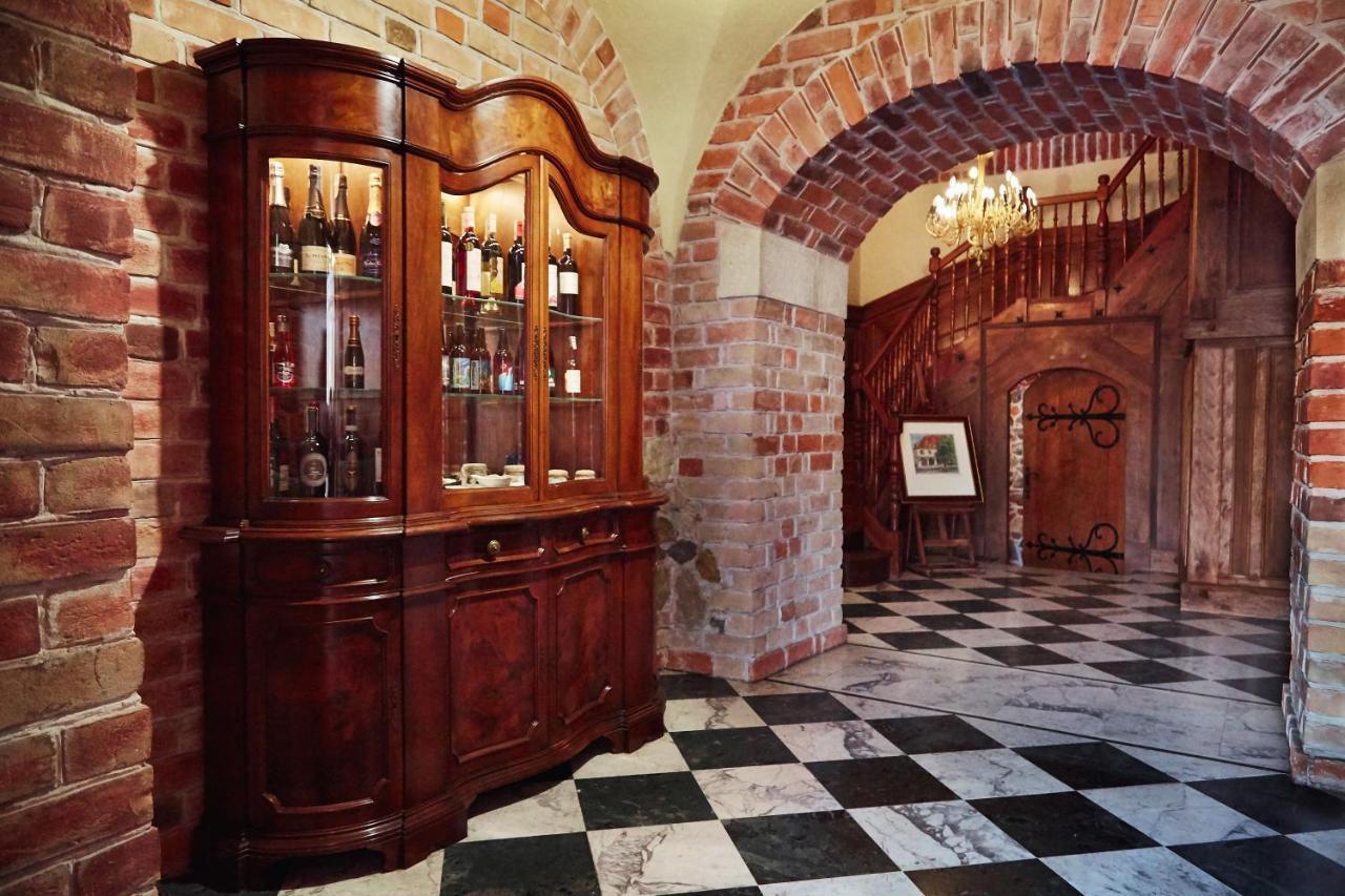 סאנדומירז Hotel Pod Cizemka מראה חיצוני תמונה